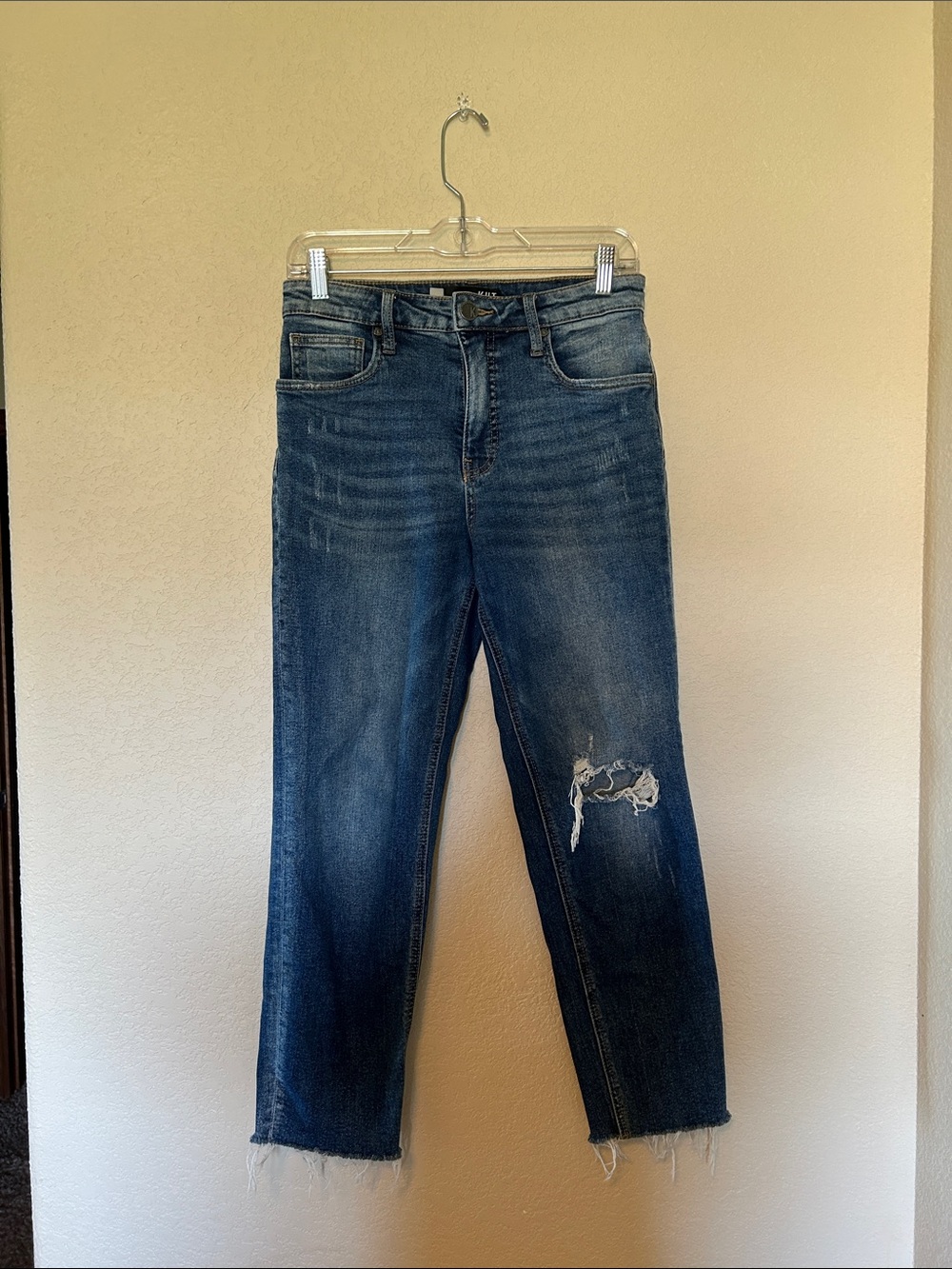 KUT From The Kloth Rachael Fab Ab Mom Jeans High Rise Distressed Crop 4